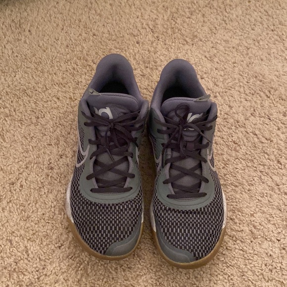 Nike 11.5 - Picture 6 of 15